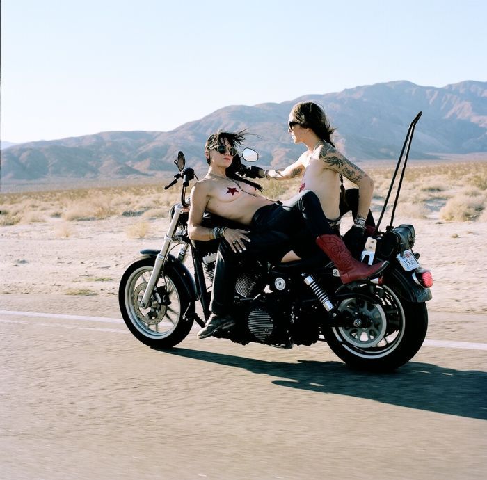 Girls on a motorcycle in Tangshan