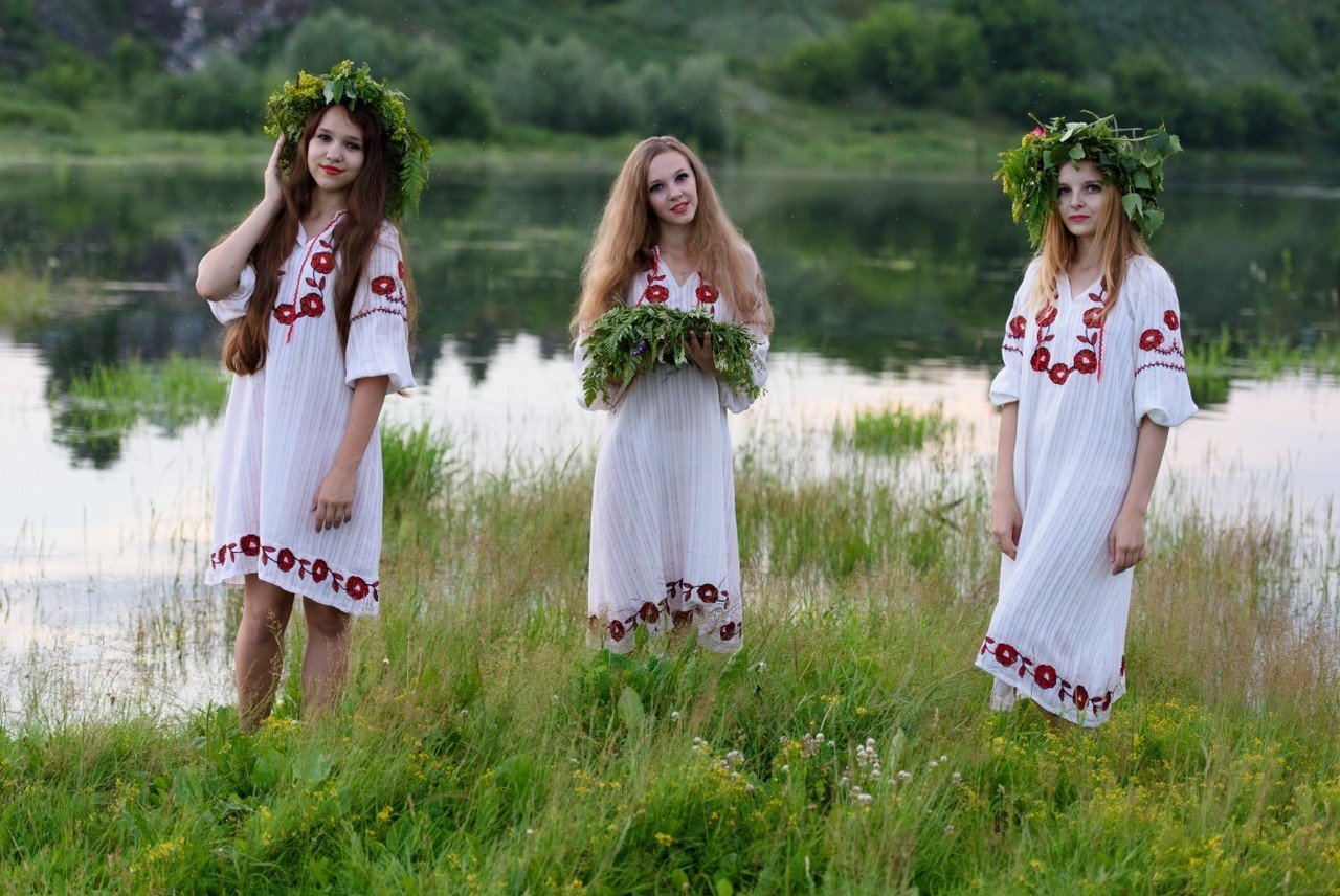 Slavic women in Tangshan