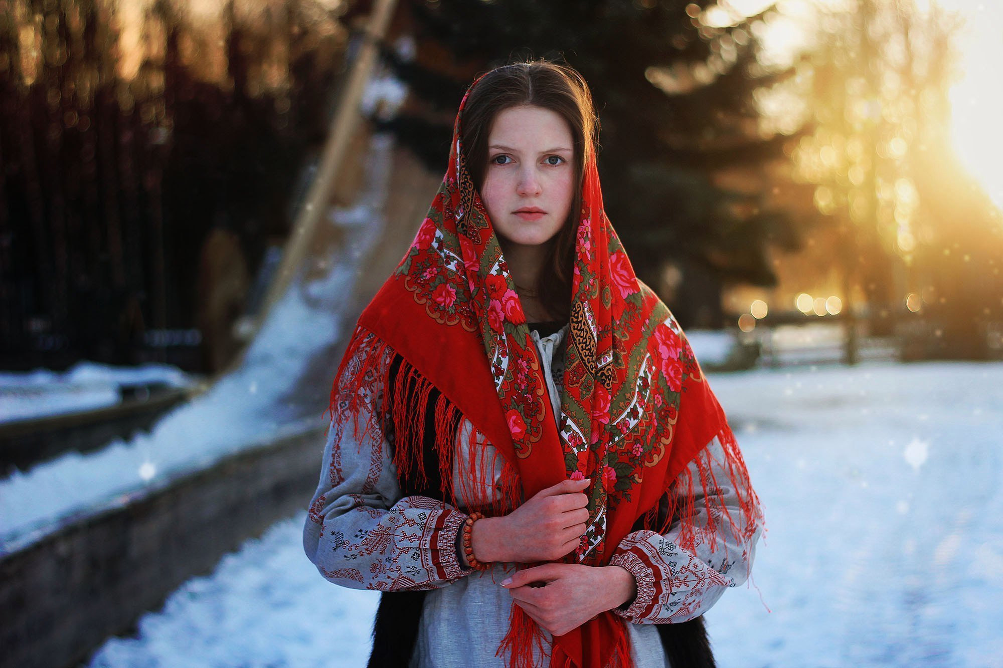 Girls in Slavic costumes in Tangshan