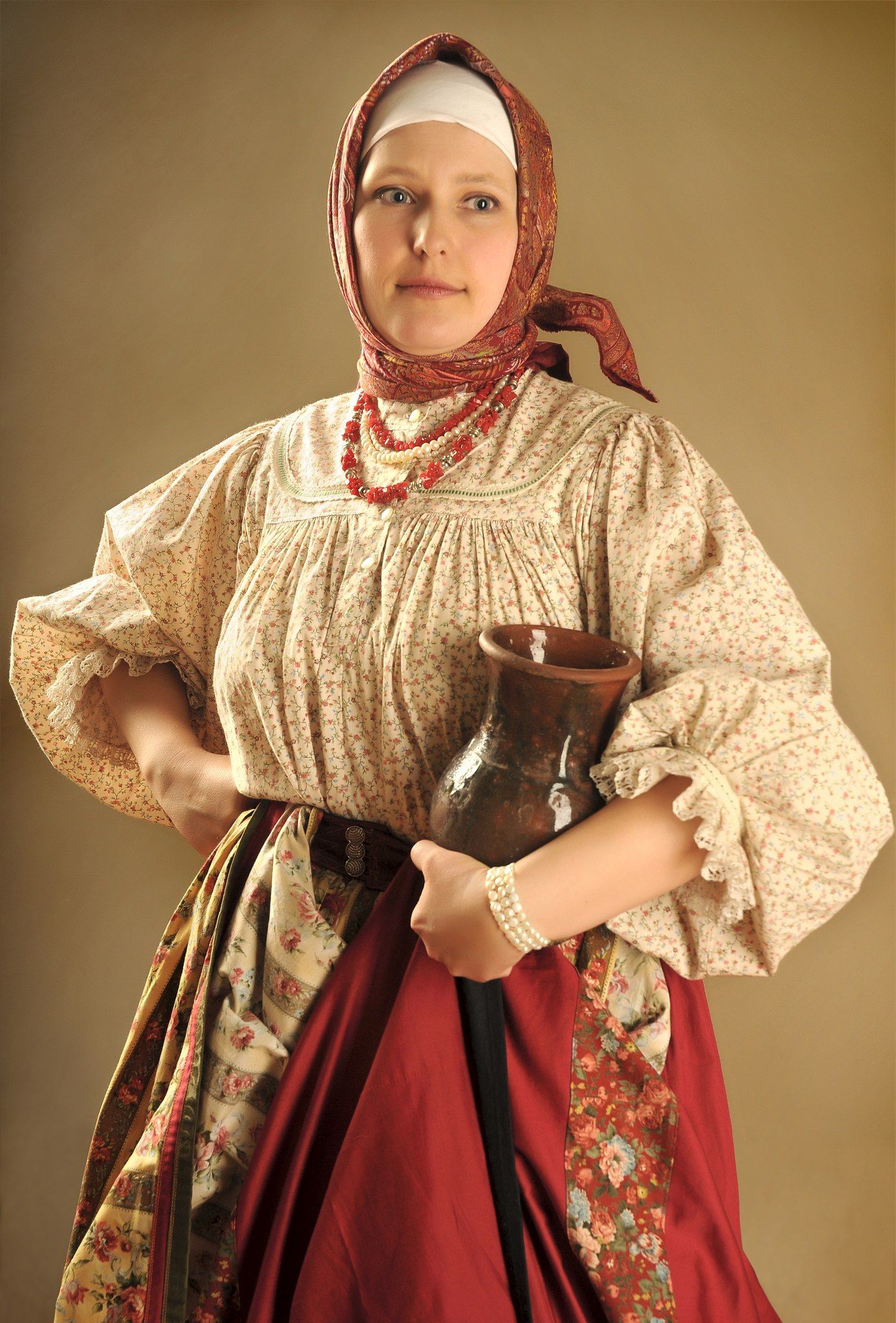 Girls in Slavic costumes in Tangshan