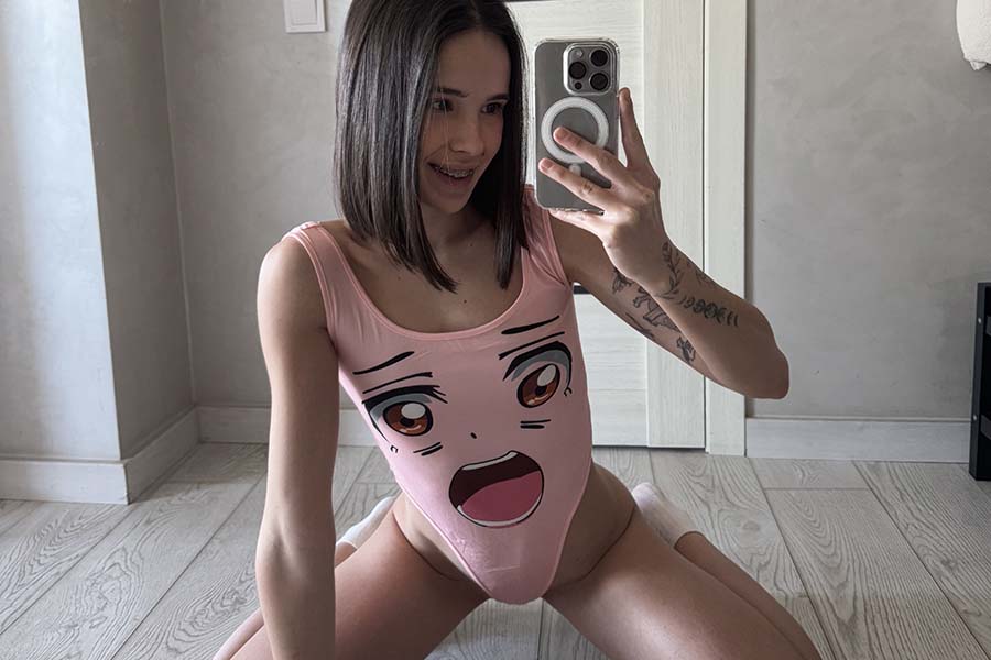 Model Tina in Tangshan